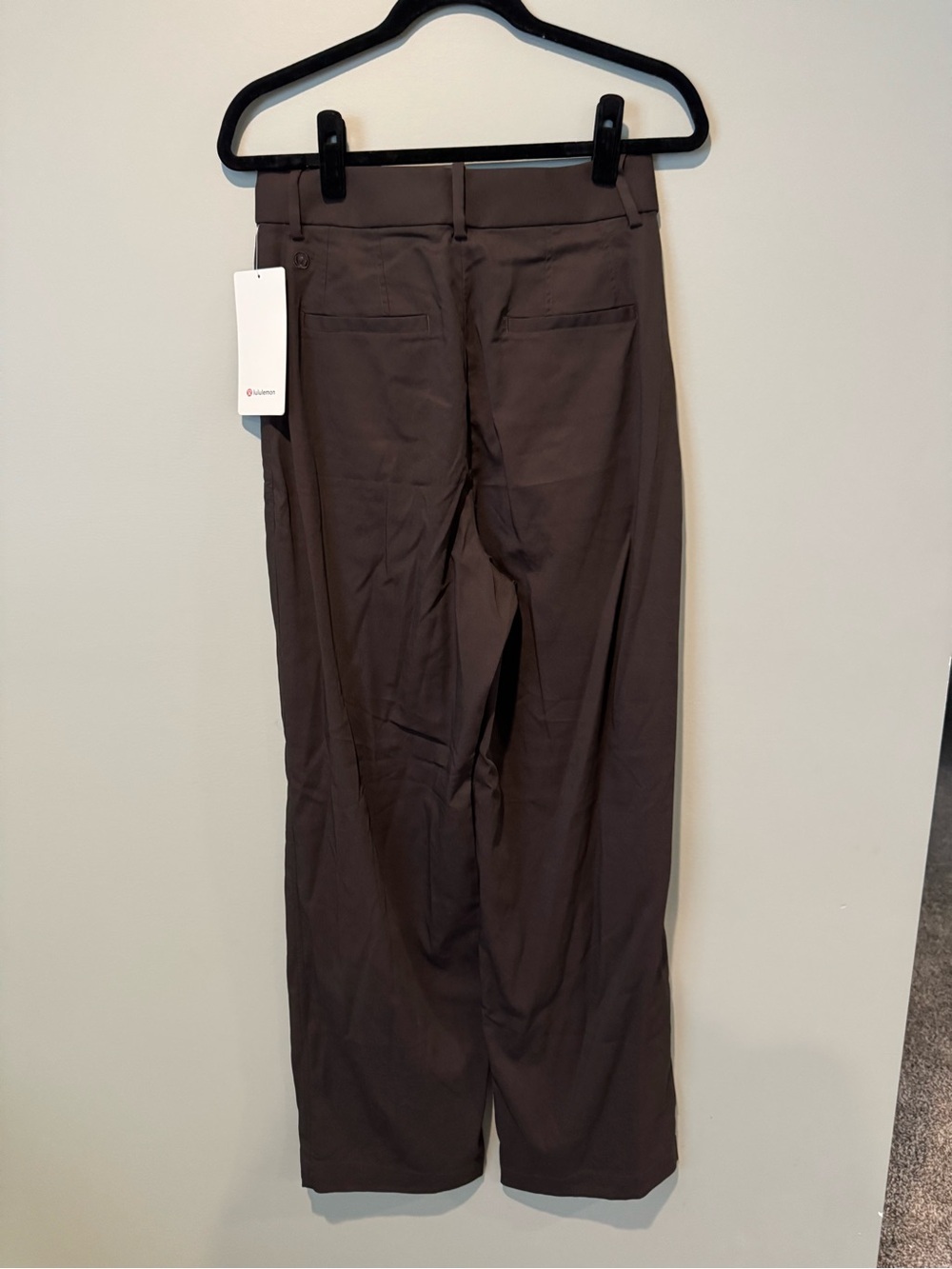 Lululemon Pleat-Front High Rise Trouser - Picture 3 of 3